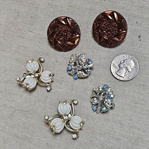 Vintage MCM Lot 3 Clip-on Earrings Coro AB Rhinestone Copper - Picture 11 of 11